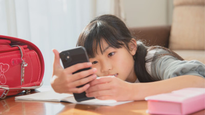 子どもにマイキー（キッズスマホ・スマホ）を何年生から、どんな理由で持たせた？のサムネイル