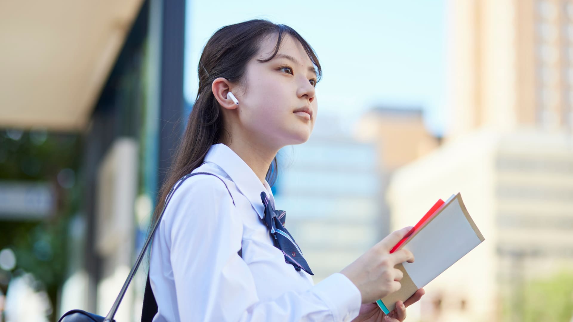 【アンケート】個別塾、集団塾どっちに通っている？のサムネイル