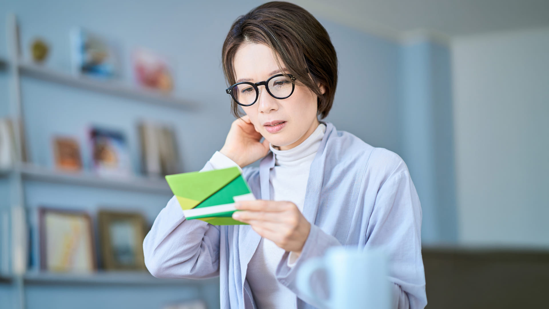 子育て費用のなかで「思っていたより想定外に高かった」と感じるもののサムネイル