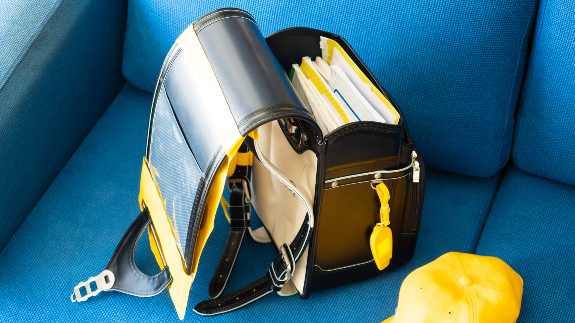 【アンケート】ランドセルは「新品」派？「型落ち・中古」派？のサムネイル