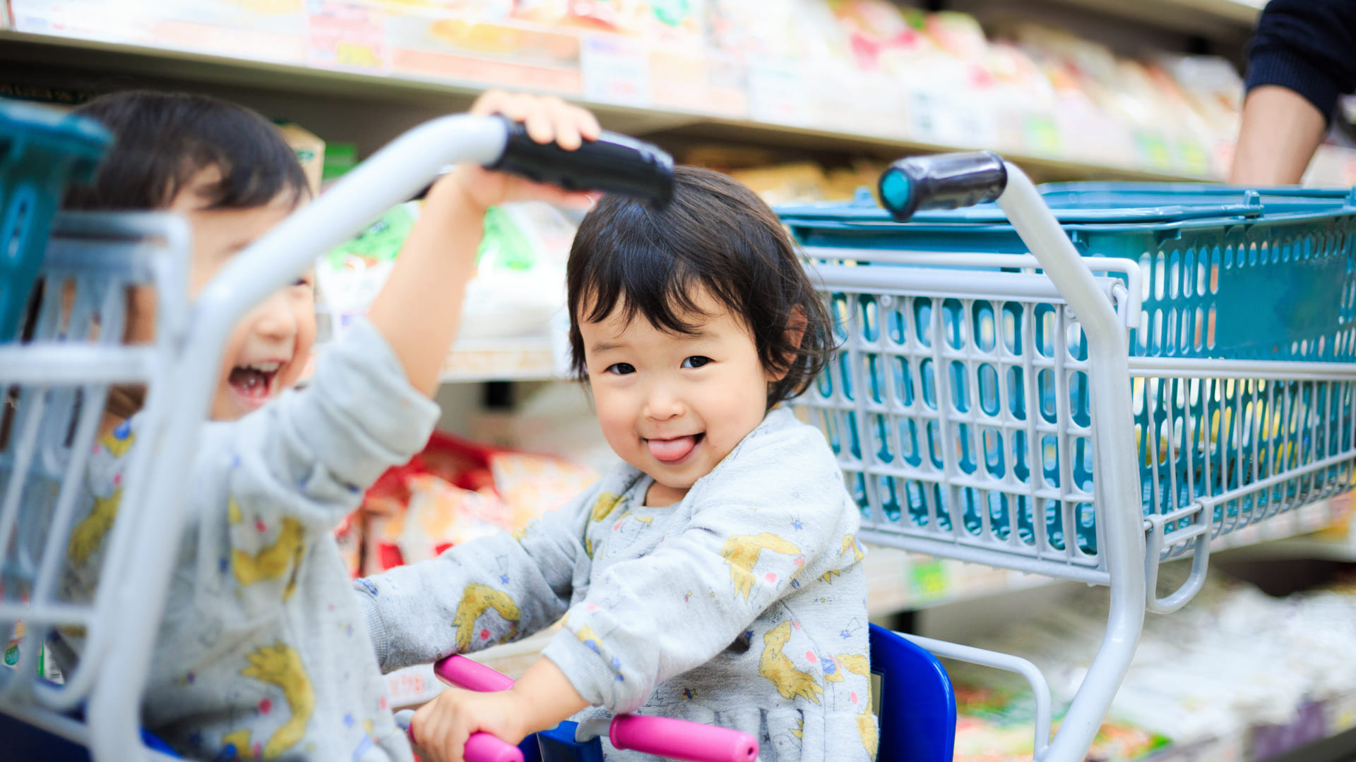 オムツや子どもの日用品、どこで買うのが一番コスパが良い？のサムネイル