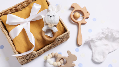 出産祝いでおすすめしたい商品を教えてのサムネイル