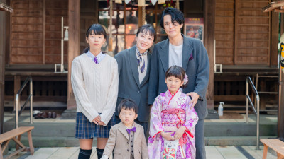 子どもが生まれてから、家族の「出張フォトサービス」を利用したことある？スタジオ撮影とどっちが好き？のサムネイル