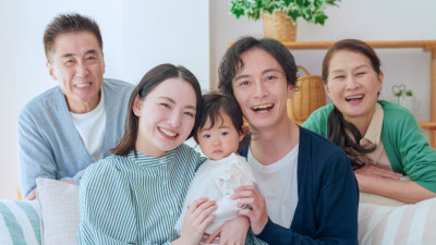 【アンケート】実家・義実家に子どもを預けるのは安心？不安？のサムネイル