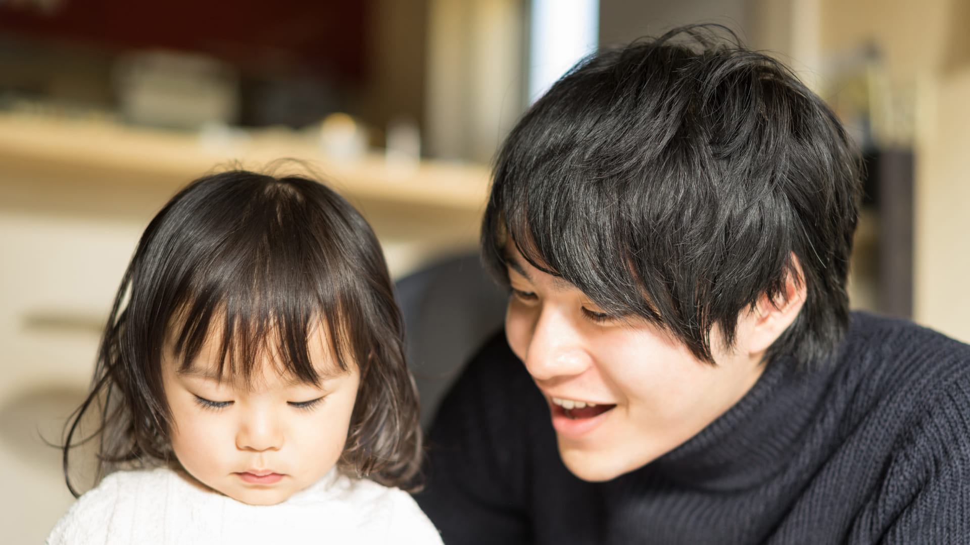 子育て中“コレが無料だったら”すごく助かるモノやサービスは？のサムネイル