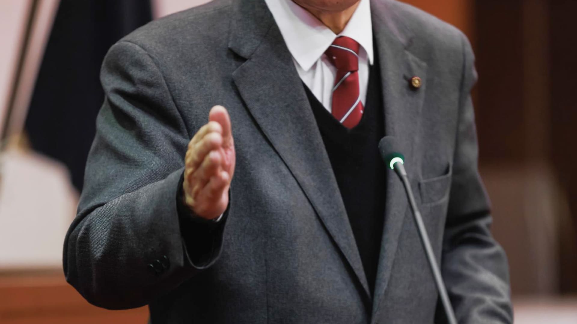 あなたが政治家ならどんな“少子化対策”を打ち出す？のサムネイル