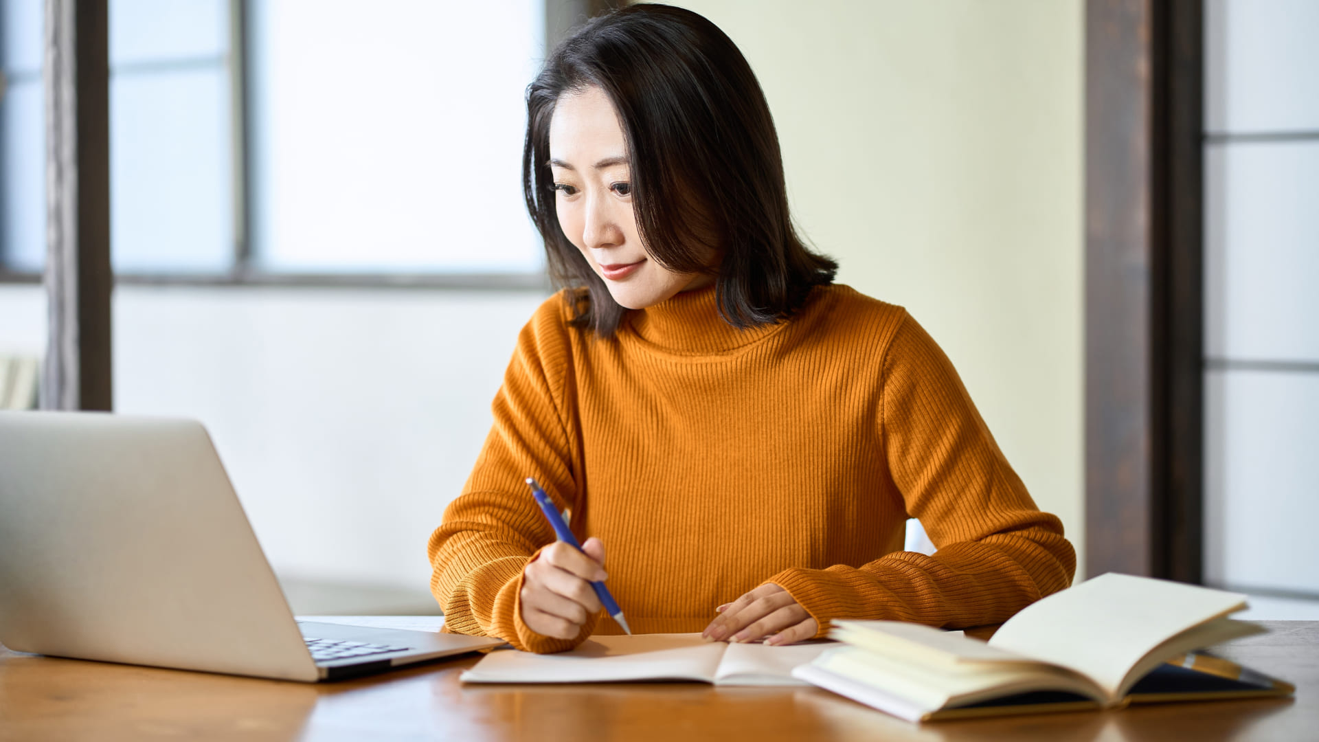 自己学習や資格取得のためにどんな勉強方法をしてる？のサムネイル