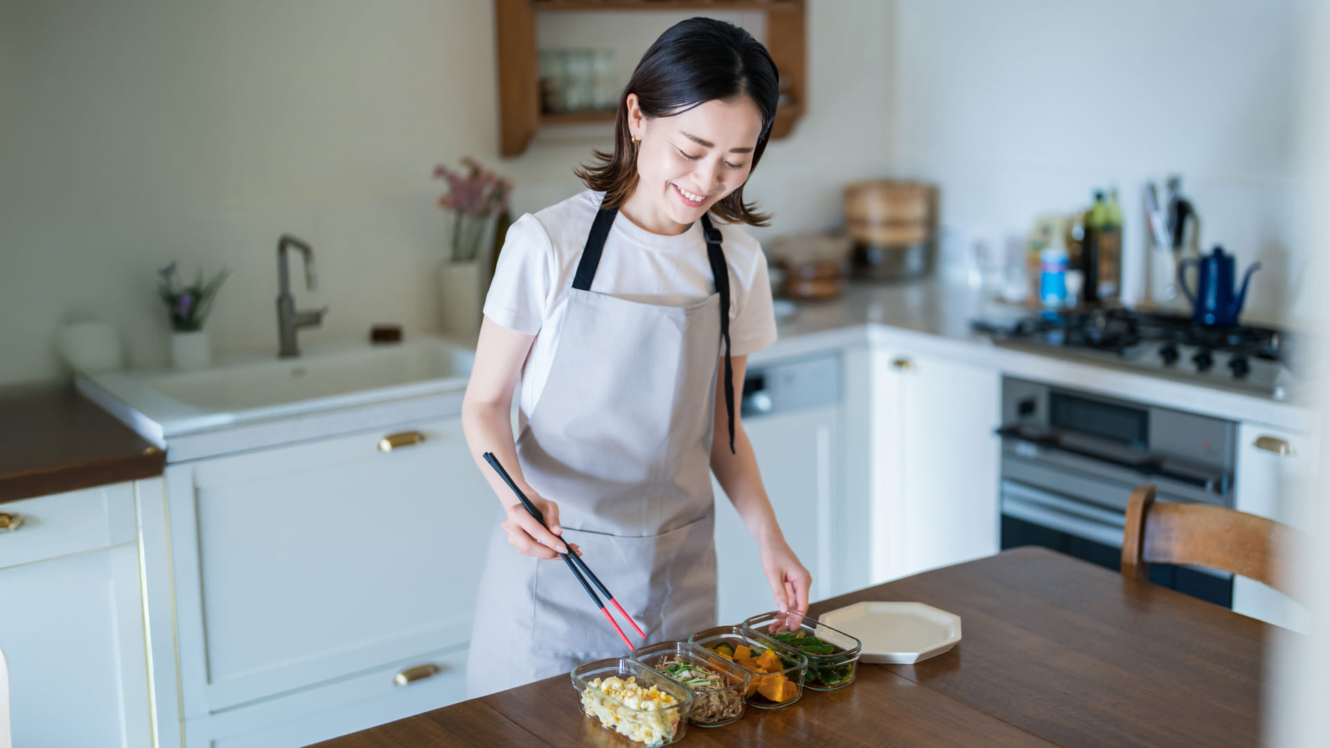 健康や美容を考えて毎日の献立に心がけていることは？のサムネイル