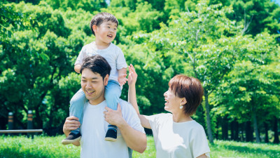 【アンケート】夏休みで一番お金がかかると思うものは？のサムネイル