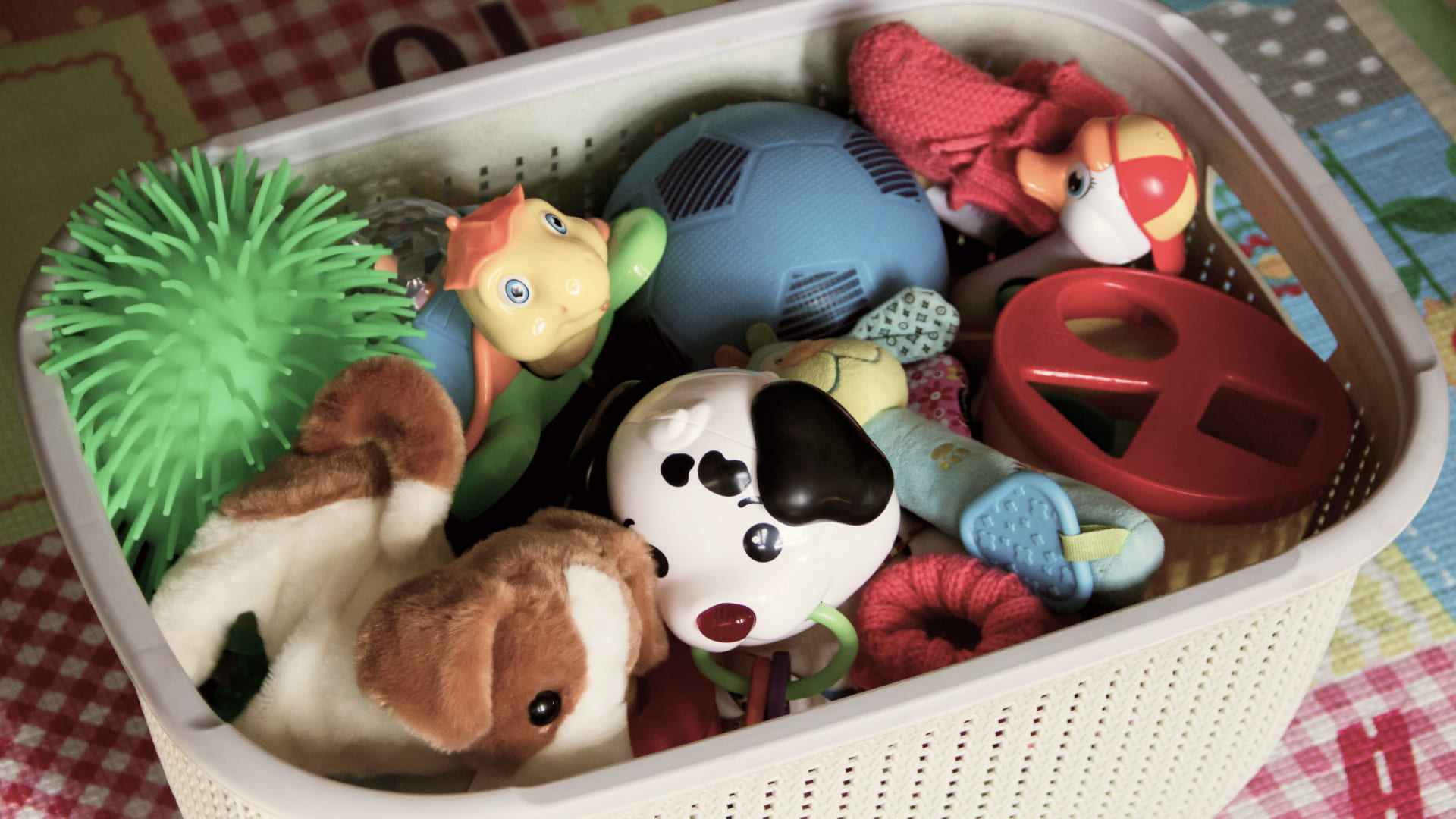 捨てたいのに捨てられない子どもの思い出グッズはなに？のサムネイル