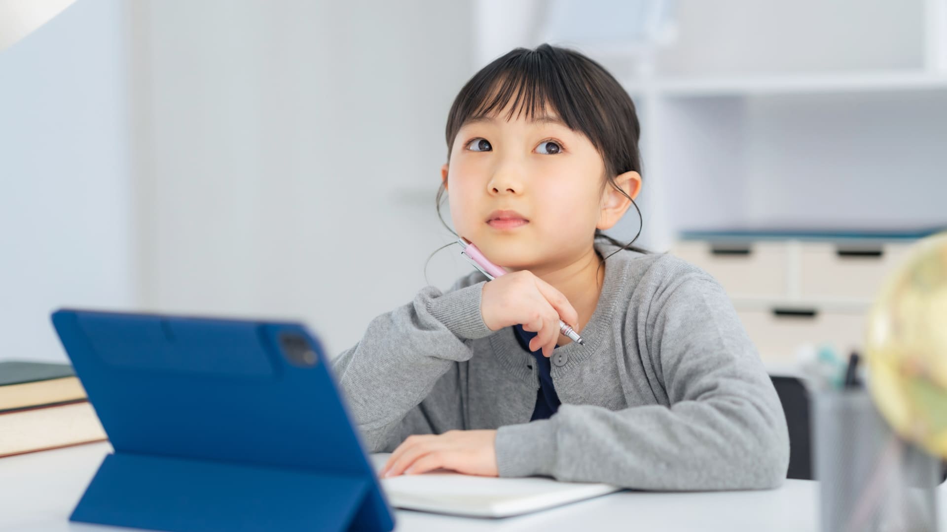 【アンケート】子どものオンライン学習に興味ある？やるなら何をやらせる？のサムネイル