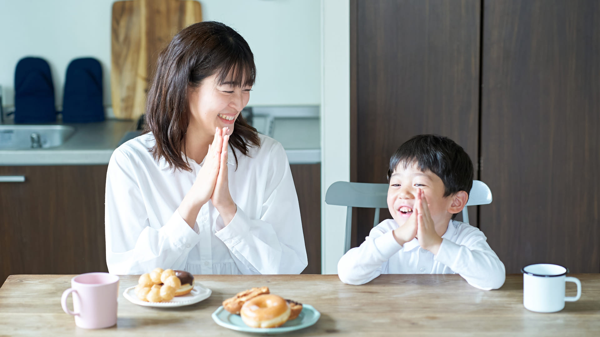平日、お子さんと「スマホや家事の手を止めて向き合えている時間」は1日平均どれくらいありますか？のサムネイル
