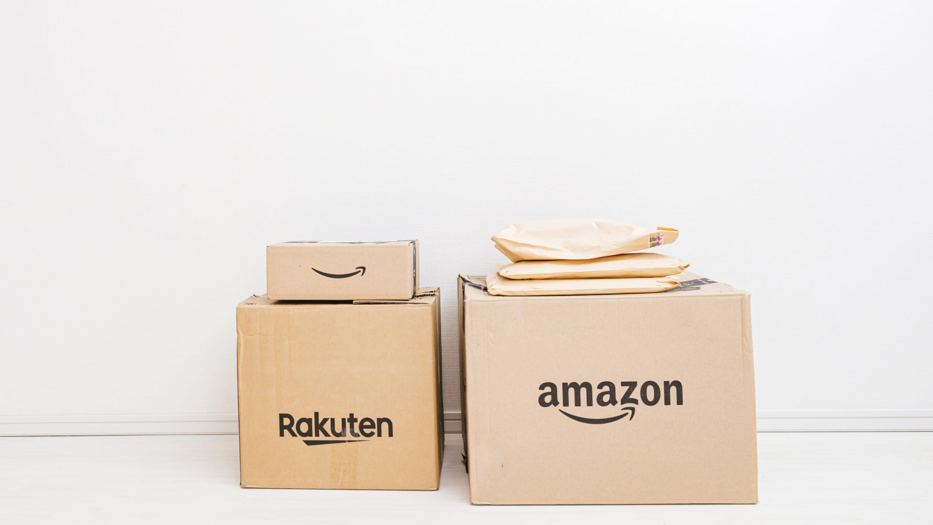 インフルエンサーのPR投稿で案件とは分かっていてもついつい買ってしまったモノは？のサムネイル