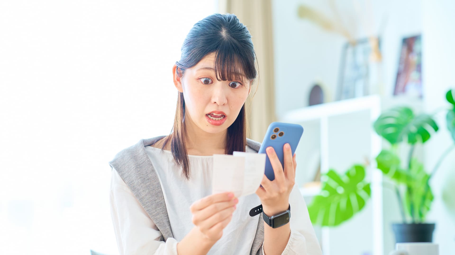 【アンケート】物価高が続く今、家計の中で「一番大打撃を受けている出費」はどれ？のサムネイル