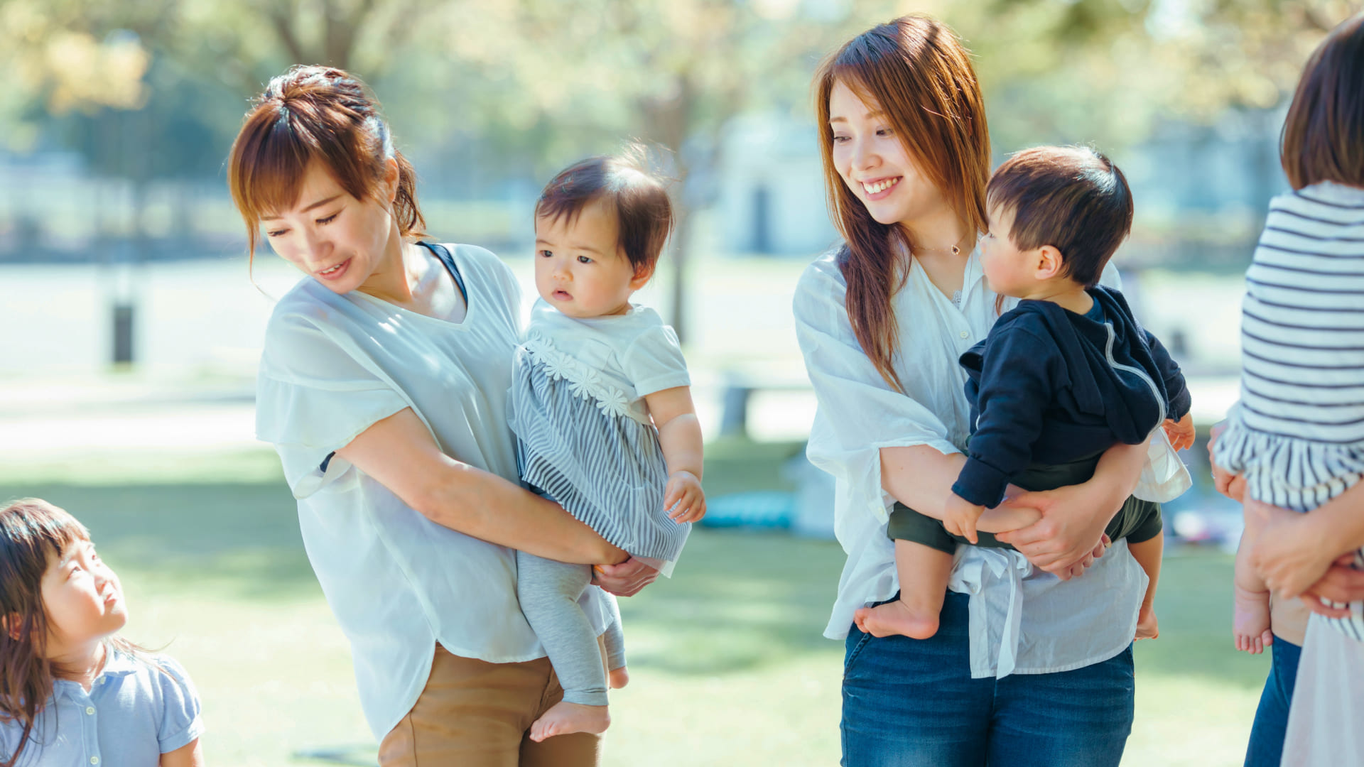 ママ友やパパ友と連絡先を交換する基準や、自分なりのルールはある？のサムネイル